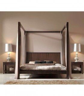 Cama moderna con dosel Akita