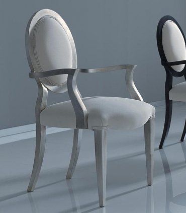 Silla con brazos de nogal Valday