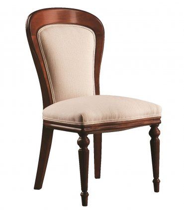 Silla clásica de nogal Ryde