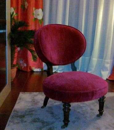 Silla descalzadora clásica Pleso, roja