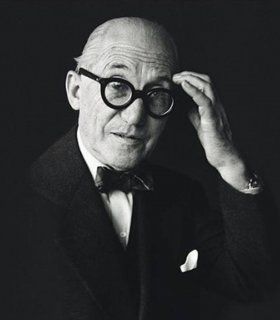 Silla LC1 Basculant de Le Corbusier