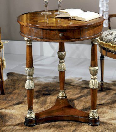 Mesa velador clásica Crotone