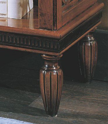 Librero clásico Sondrio en Ámbar Muebles.