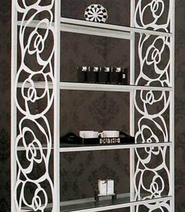 Estantería de forja moderna Rosas, detalle