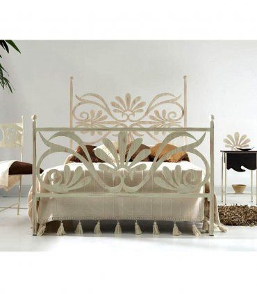 Cama de forja rústica Neus
