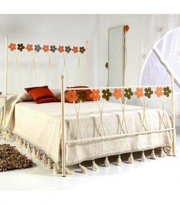 Cama rústica en forja Primavera