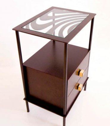 Dormitorio moderno de forja Ondas, mesita