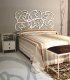 Mesita de noche en forja Rosas, dormitorio