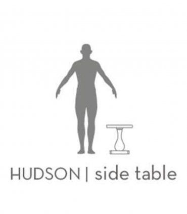 Mesa velador Hudson de Boca do Lobo, proporción