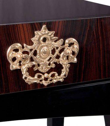 Consola contemporánea Trinity de Boca do Lobo, detalle