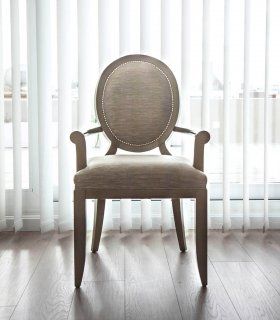 Sillón medallón Agatha