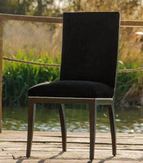 Silla clásica Verona, tapizado claveteado