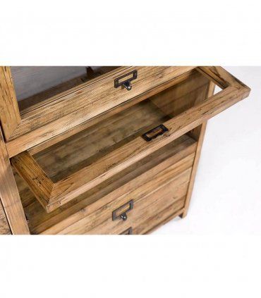 Detalle del cajón acristalado