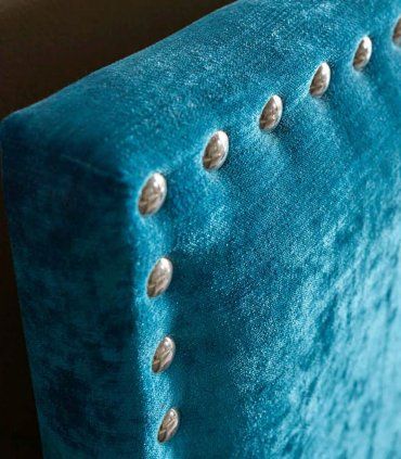 Cama tapizada moderna Dunya