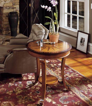 Mesa velador clásica Palmera, salón