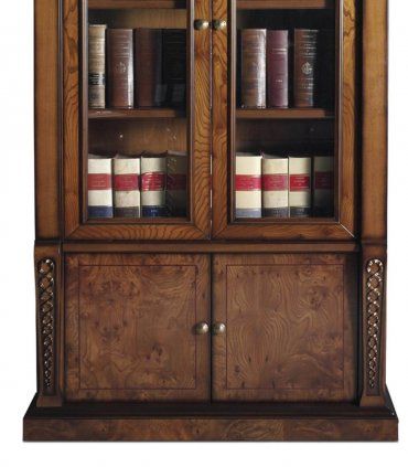 Librería vitrina clásica Saldi, detalle