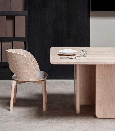 Mesa de comedor cuadrada Arq