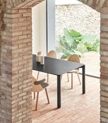 Mesa de comedor moderna Atlas