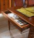 Mesa de comedor clásica Electra