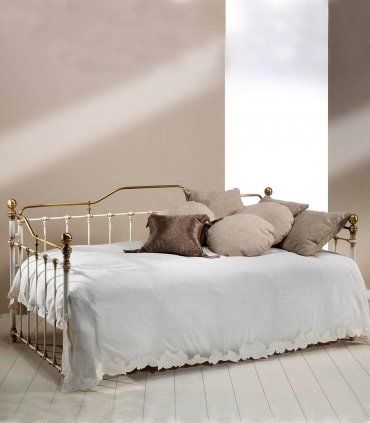 Cama de Día en Forja Laga