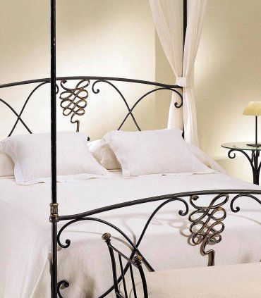 Cama de Forja con Dosel Delicia, detalle