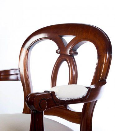 Sillón clásico de caoba Oval, detalle