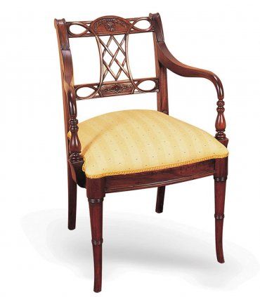Sillón clásico de caoba Satin