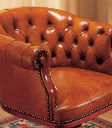 Sillón de piel giratorio Albena, detalle