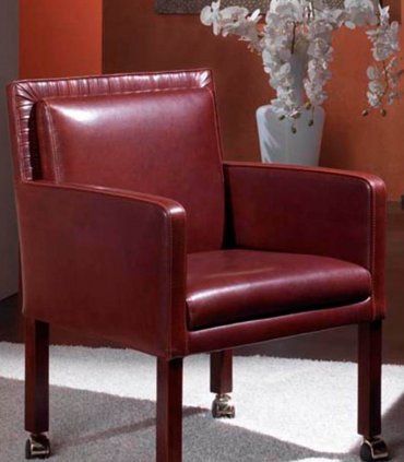 Sillón confidente de piel Zeya, detalle
