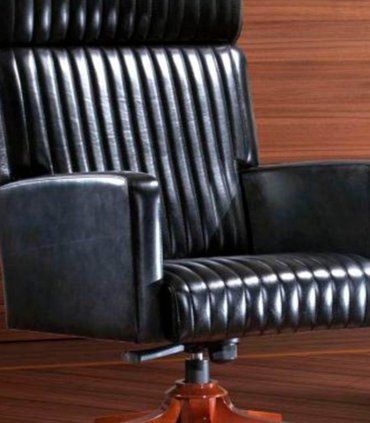 Sillón piel giratorio Sarzay grande, detalle
