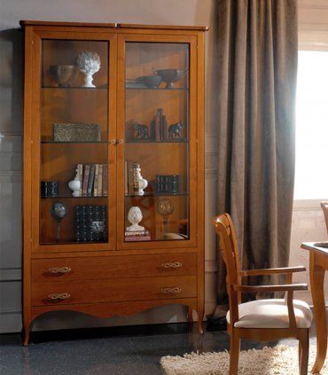 Vitrina de comedor clásica Belsa