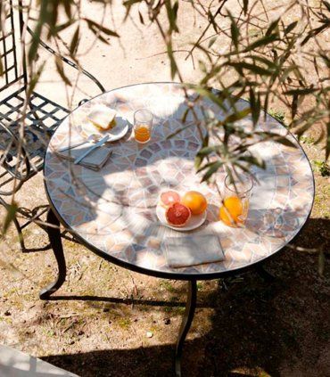 Mesa de jardín redonda Lírica