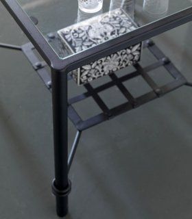 Mesa de rincón de forja Tadeo
