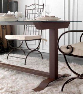 Mesa de comedor de forja Medir, detalle