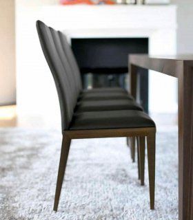 Silla moderna de piel Argi