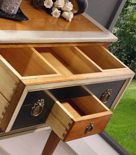 Consola cajón medio Aurora, detalle
