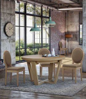 Comedor de estilo contemporáneo Lujande