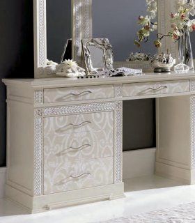 Tocador clásico Baikal de Muebles Picó, detalle