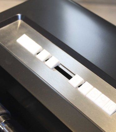 Futbolín moderno T11, detalle