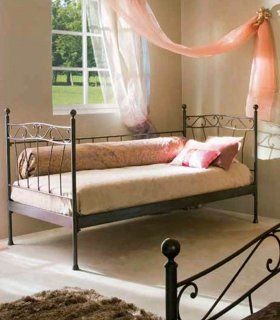 Cama de día en forja Casella