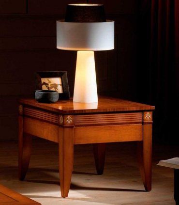 Mesa de centro clásica Bema C en Ámbar Muebles.