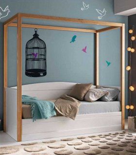 Cama con dosel y arcón Mantera