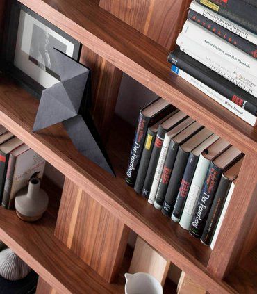 Librería de diseño contemporáneo Garmel