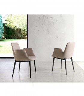 Silla moderna tapizada Fatia