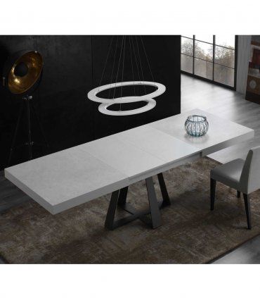 Mesa de comedor extensible Chiven, abierta