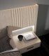 Cama con mesitas integradas Antara, detalle