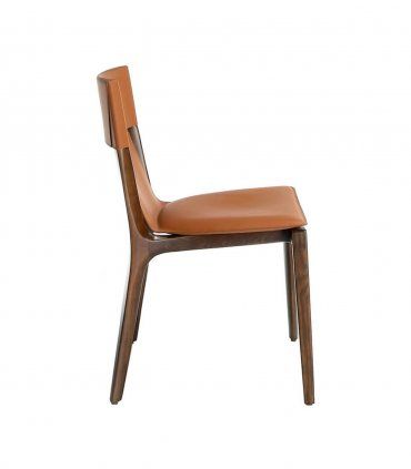 Silla de diseño en piel Aitor