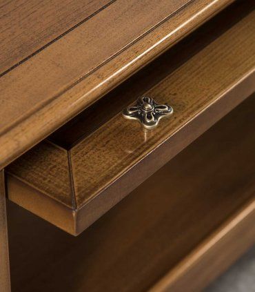 Mueble de Tv clásico Bolem, puerta