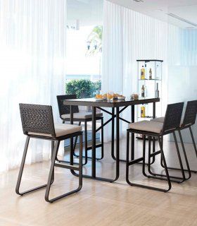 Taburete alto para exterior Briseida