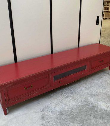 Mueble de Tv clásico Nicosia, rojo como foto